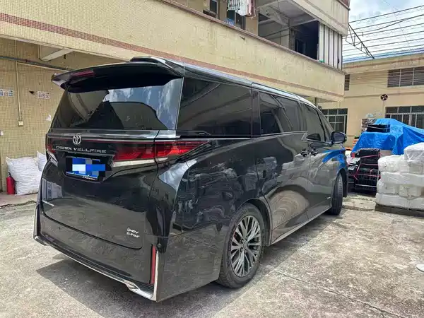 Toyota Vellfire 2026