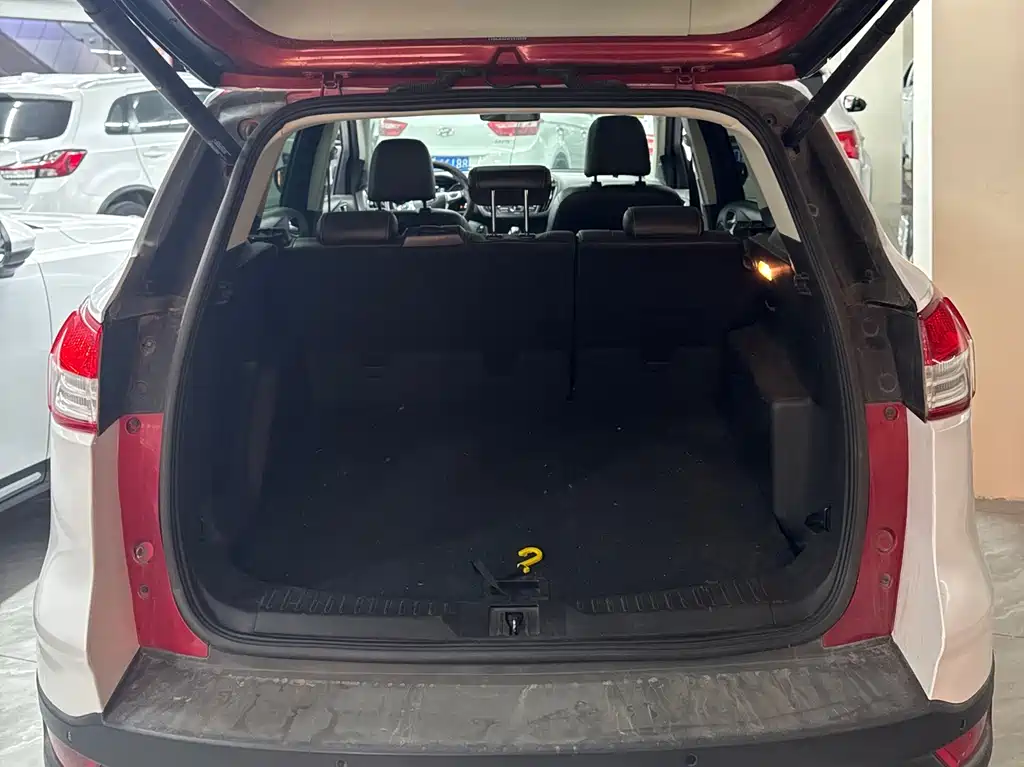 Ford Kuga 2015 — фото 8