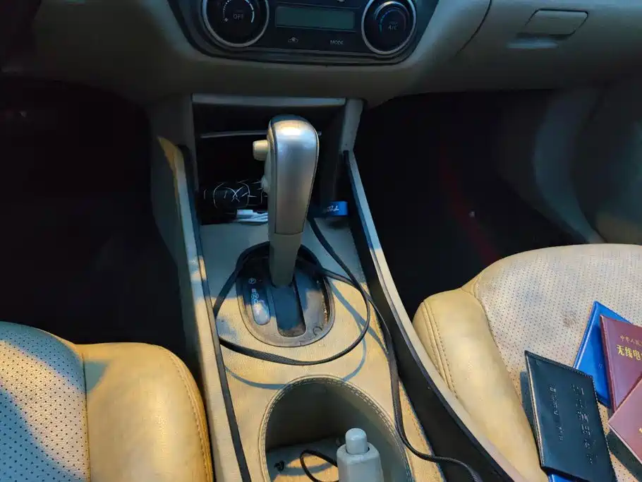 Nissan Sylphy 2017 — фото 16