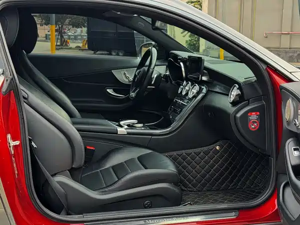 Mercedes-Benz C-Class 2018