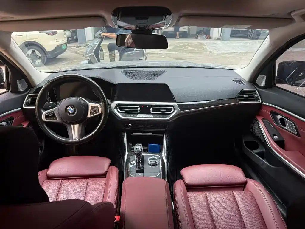 BMW 3 Series 2022