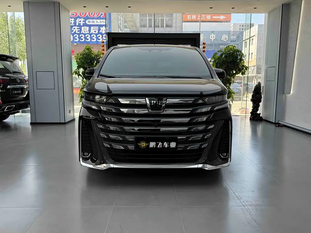 Toyota Vellfire 2024 — фото 2