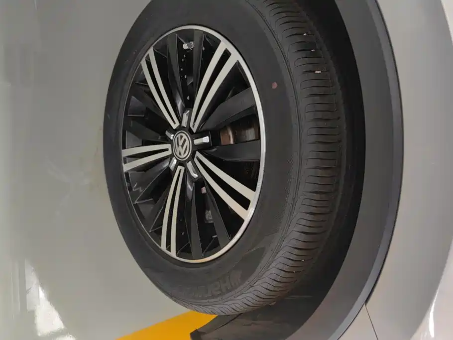 Volkswagen Tiguan L 2019
