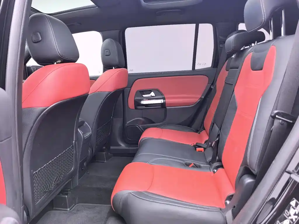 Mercedes-Benz GLB AMG 2023 — фото 14