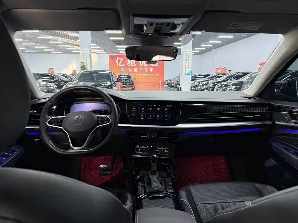 Volkswagen Passat 2023