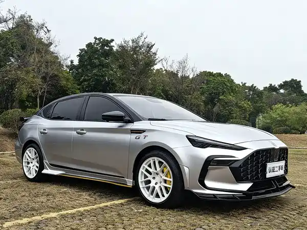 MG MG6 2021
