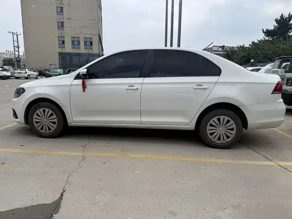 Volkswagen Santana 2021