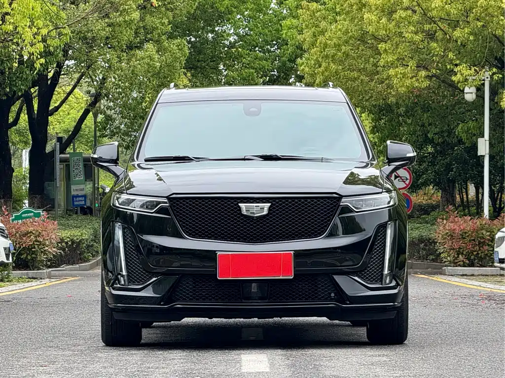 Cadillac XT6 2025 — фото 2