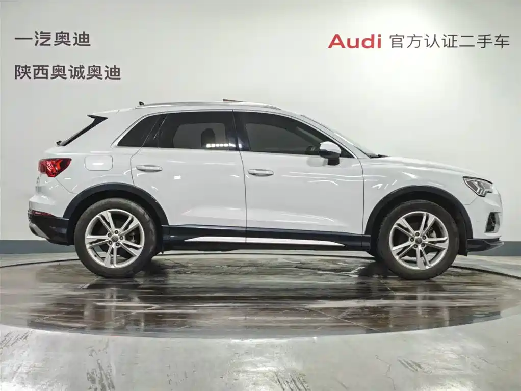 Audi Q3 2020 — фото 3