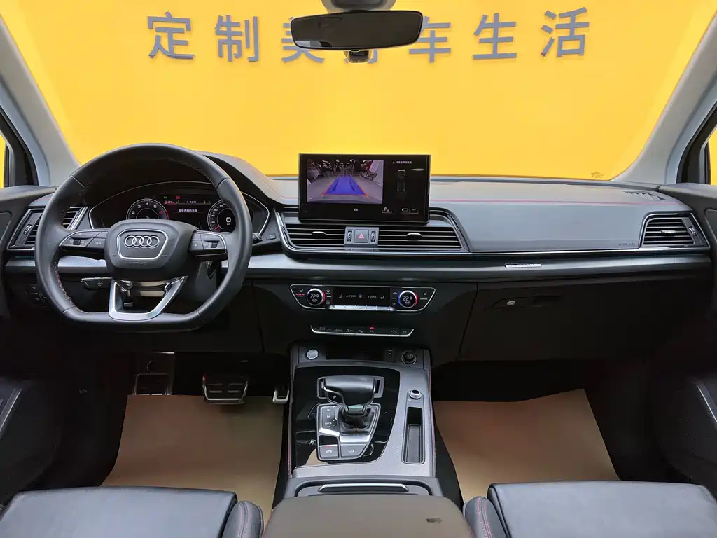 Audi Q5L 2022 — фото 13