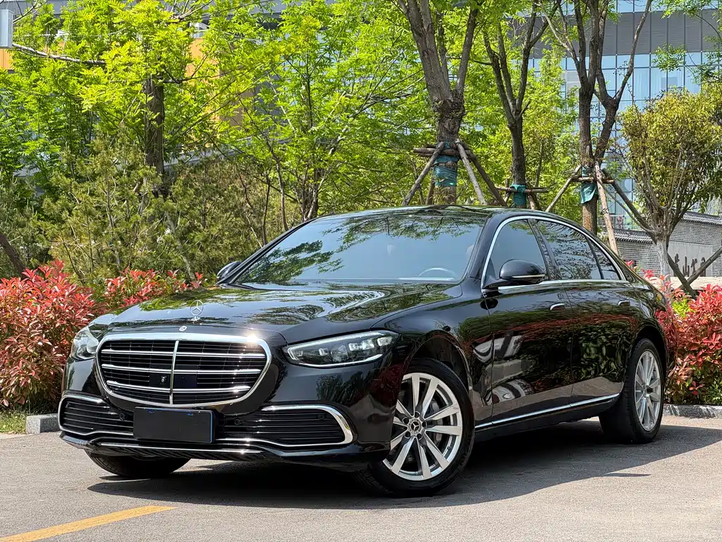 Mercedes-Benz S-Class 2024 — фото 3