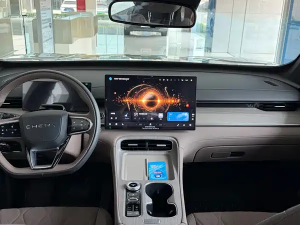 Chery Tiggo 8 PLUS 2025