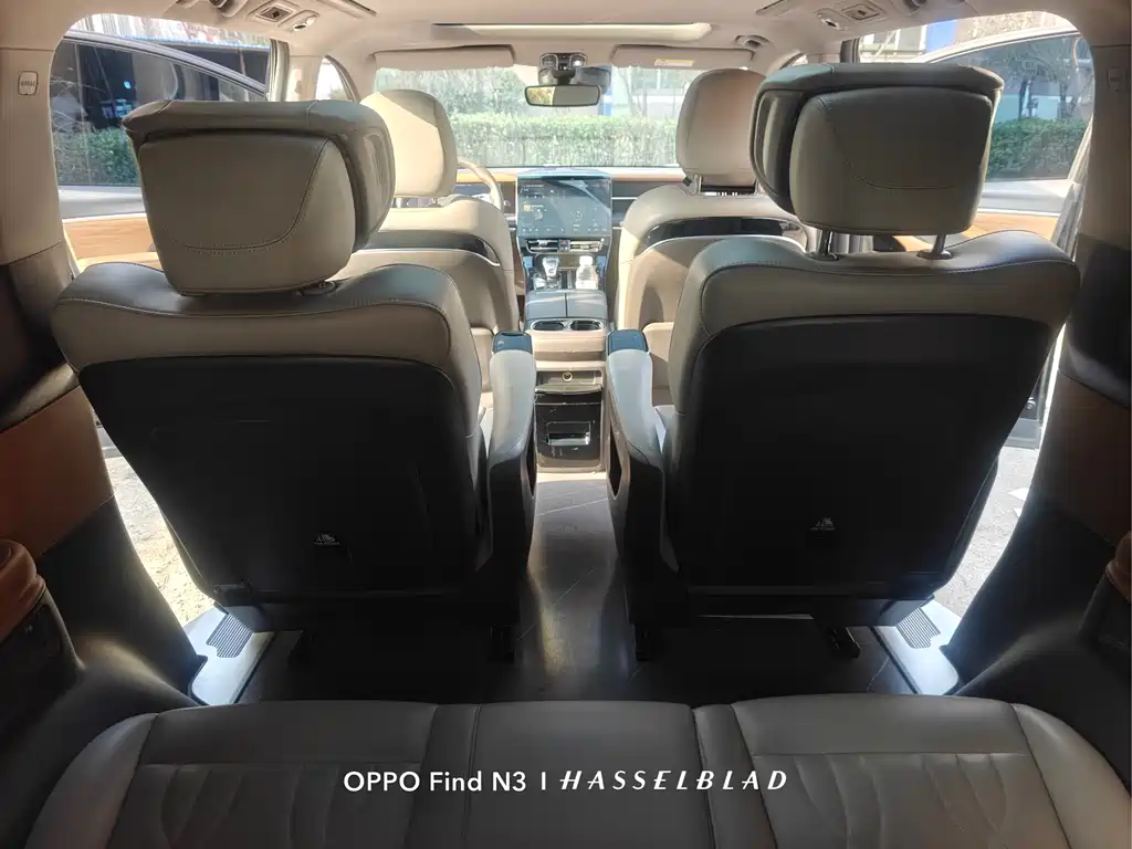 GAC Motor Trumpchi M8 2023 — фото 12