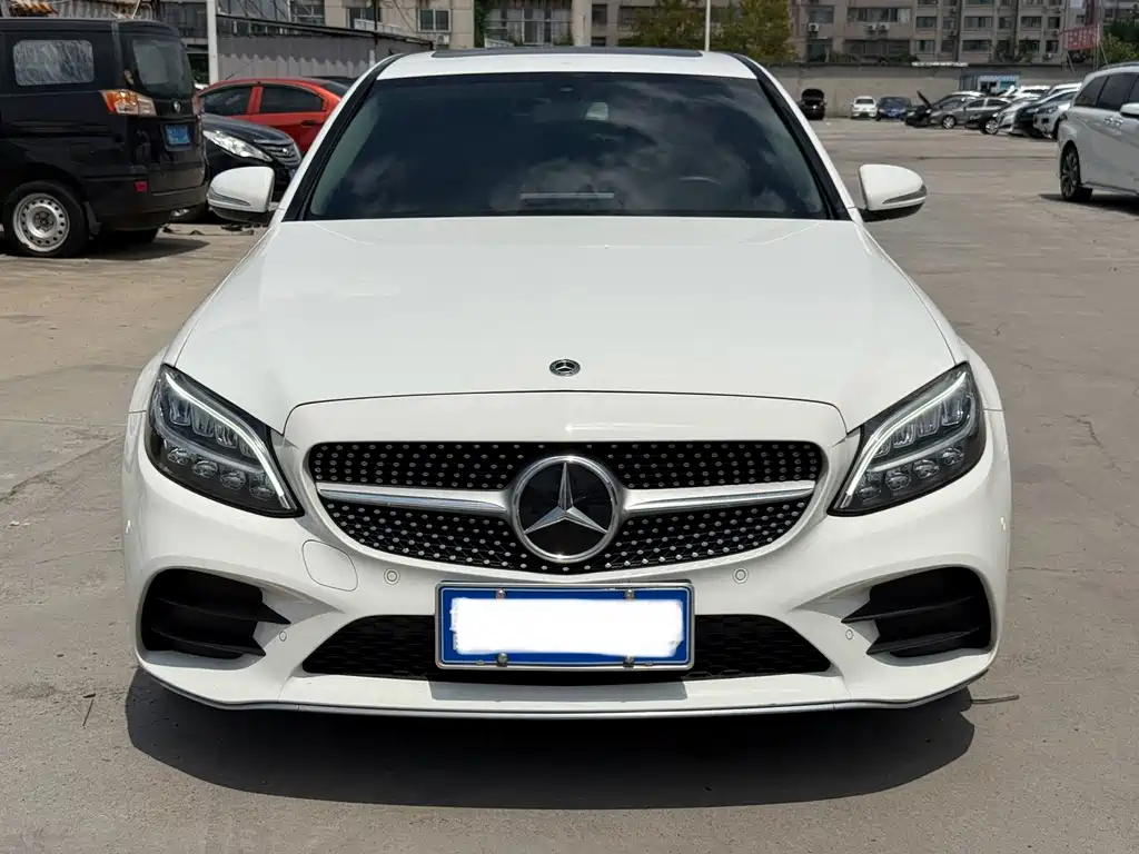 Mercedes-Benz C-Class 2020