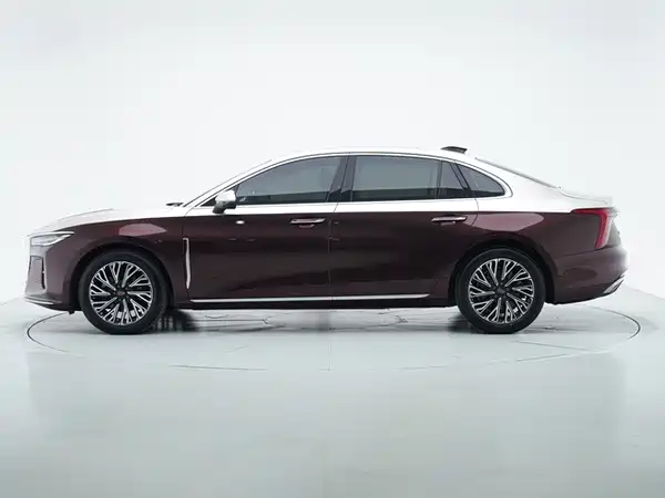 Hongqi H5 2025