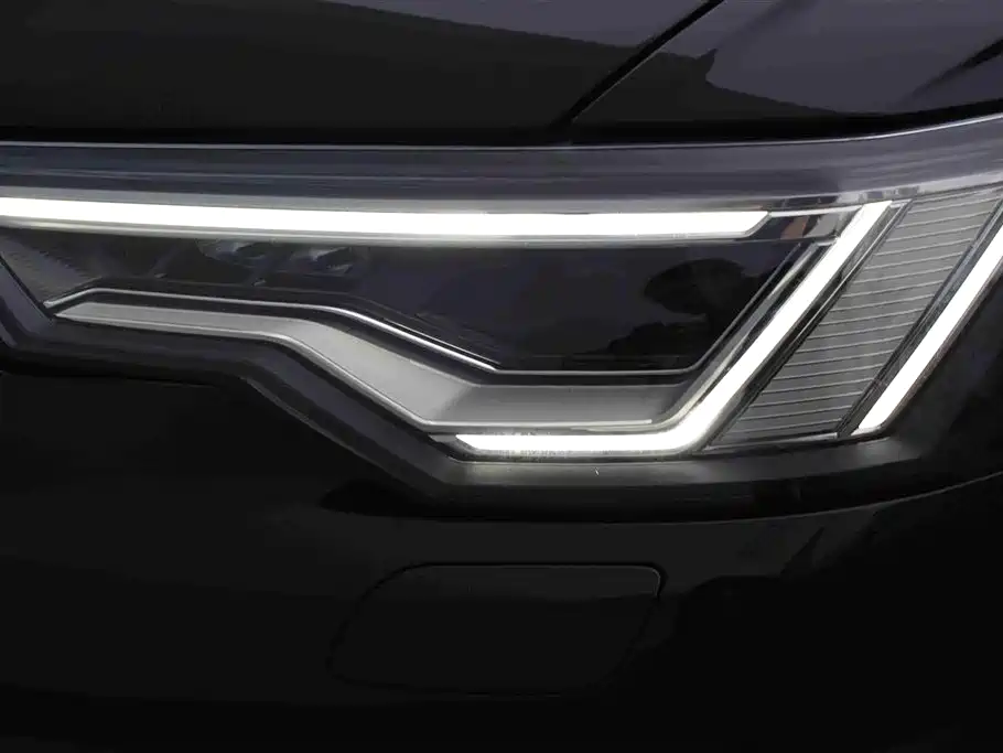 Audi A6L 2021 — фото 13