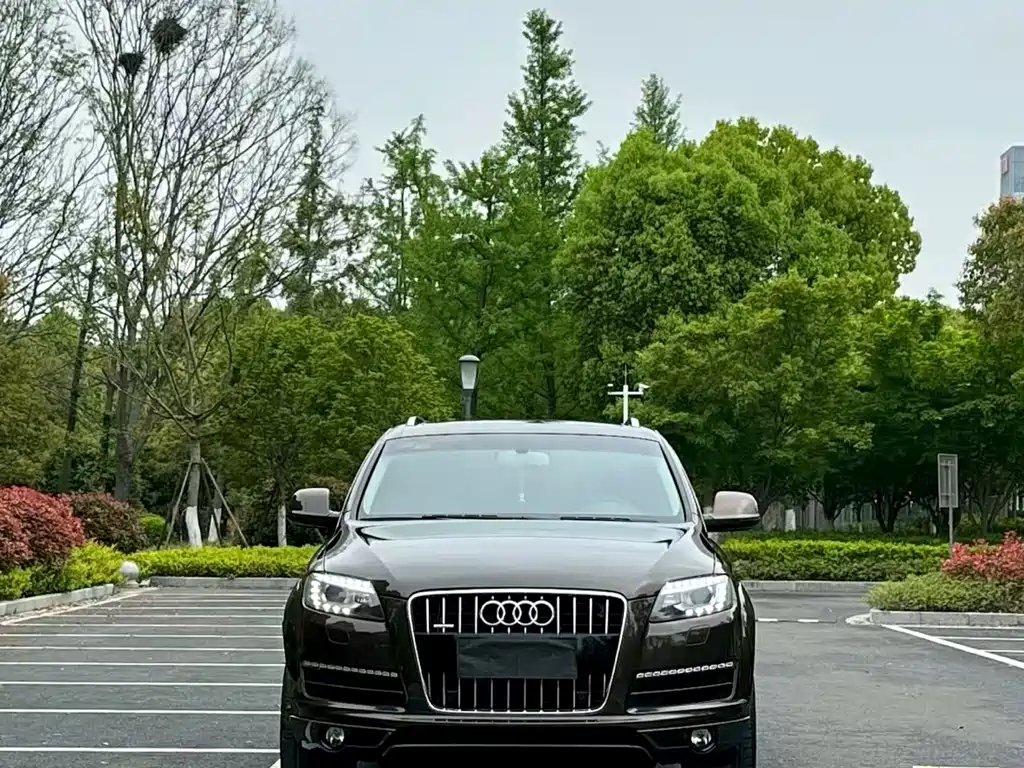 Audi Q7 2014 — фото 2