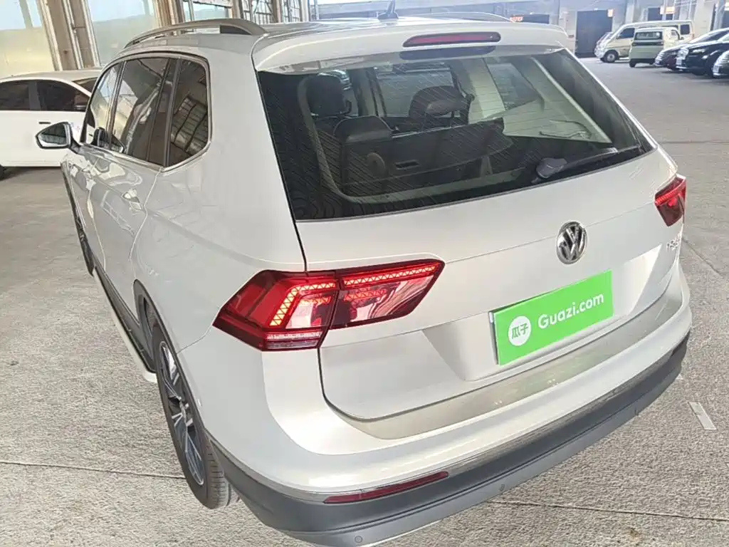 Volkswagen Tiguan L 2017