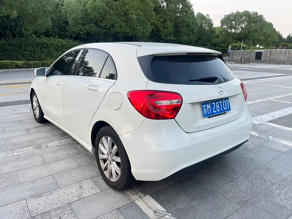 Mercedes-Benz A-Class 2015