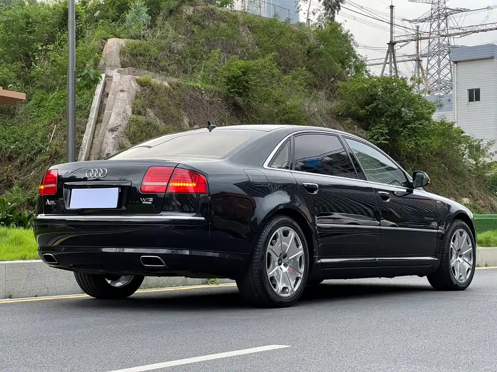 Audi A8 2008 — фото 22