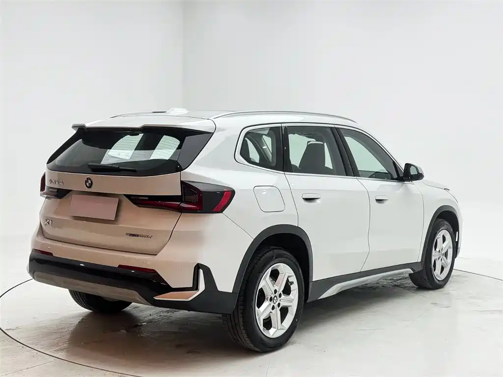 BMW X1 2023 — фото 6