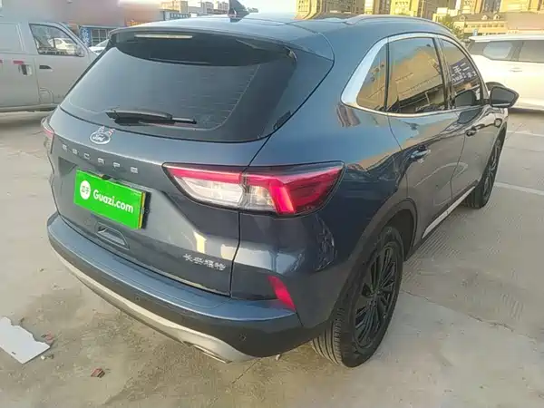 Ford Edge 2025