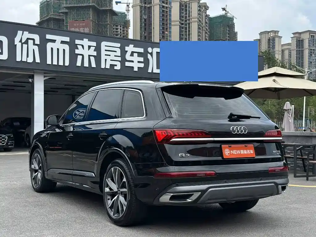 Audi Q7 2022 — фото 16