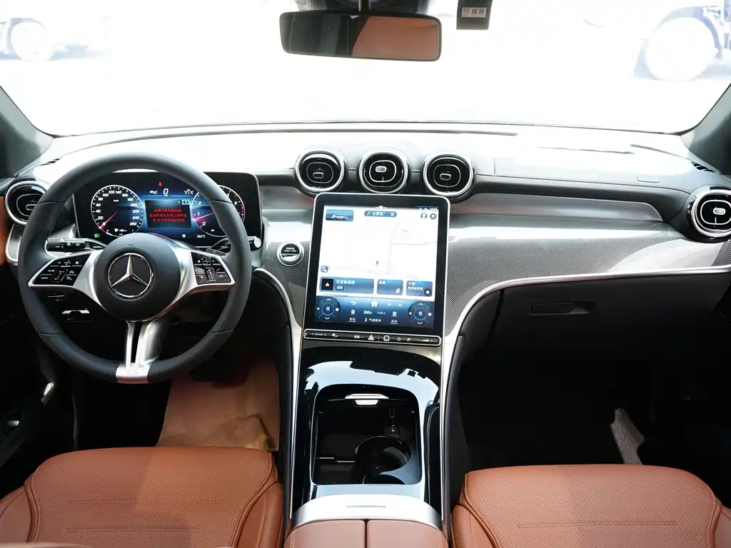 Mercedes-Benz GLC 2024
