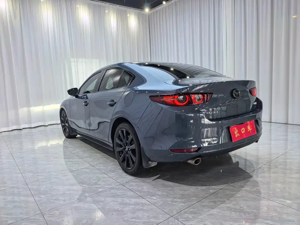 Mazda 3 Axela 2022