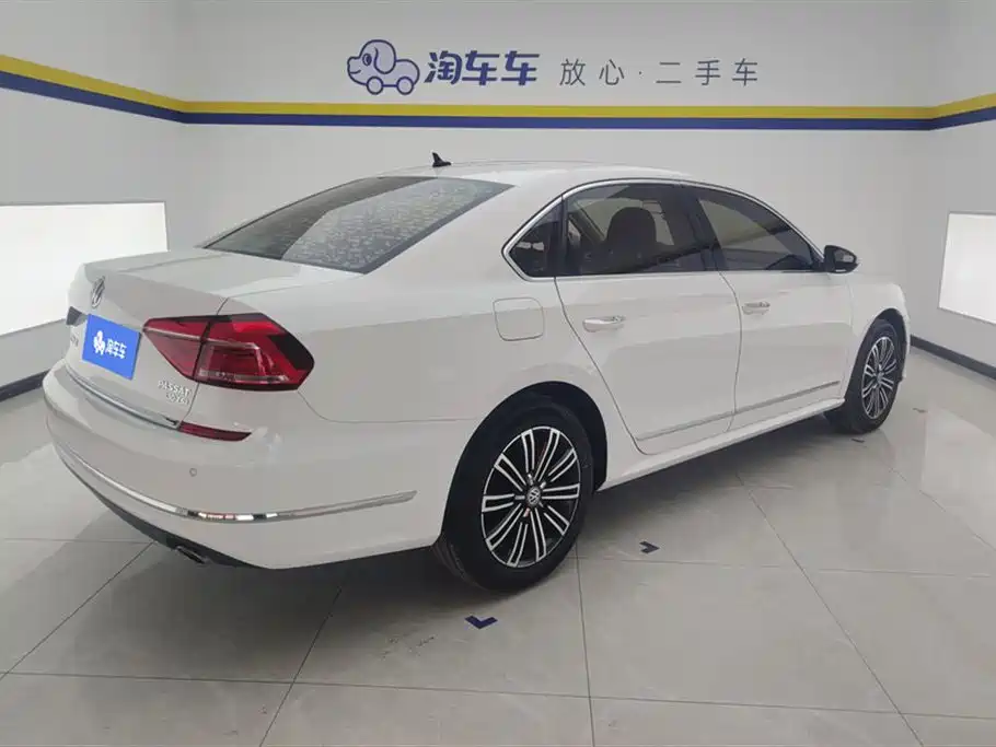 Volkswagen Passat 2019 — фото 3