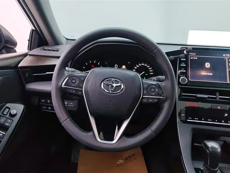 Toyota Avalon 2022 — фото 15