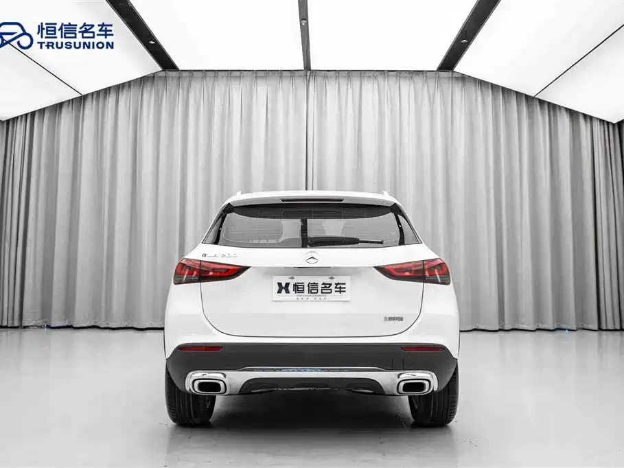 Mercedes-Benz GLA 2023 — фото 6