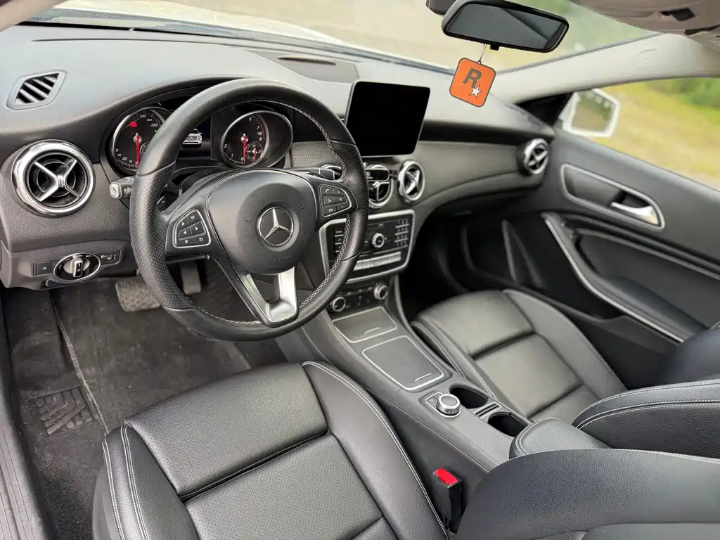 Mercedes-Benz GLA 2019 — фото 8