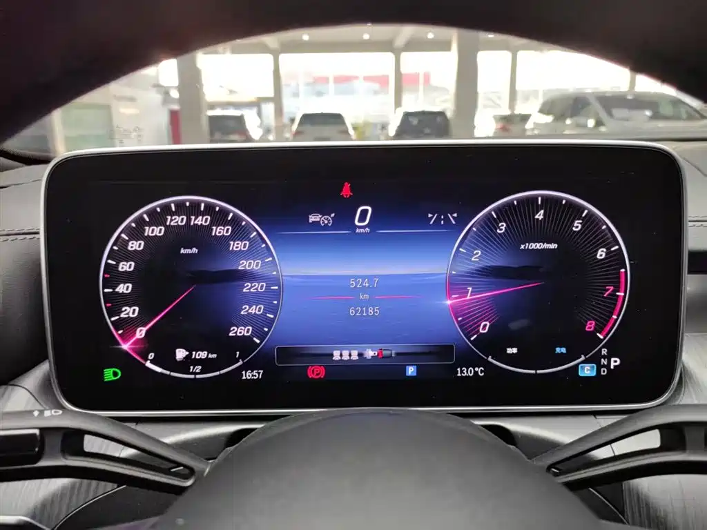 Mercedes-Benz C-Class 2023 — фото 10