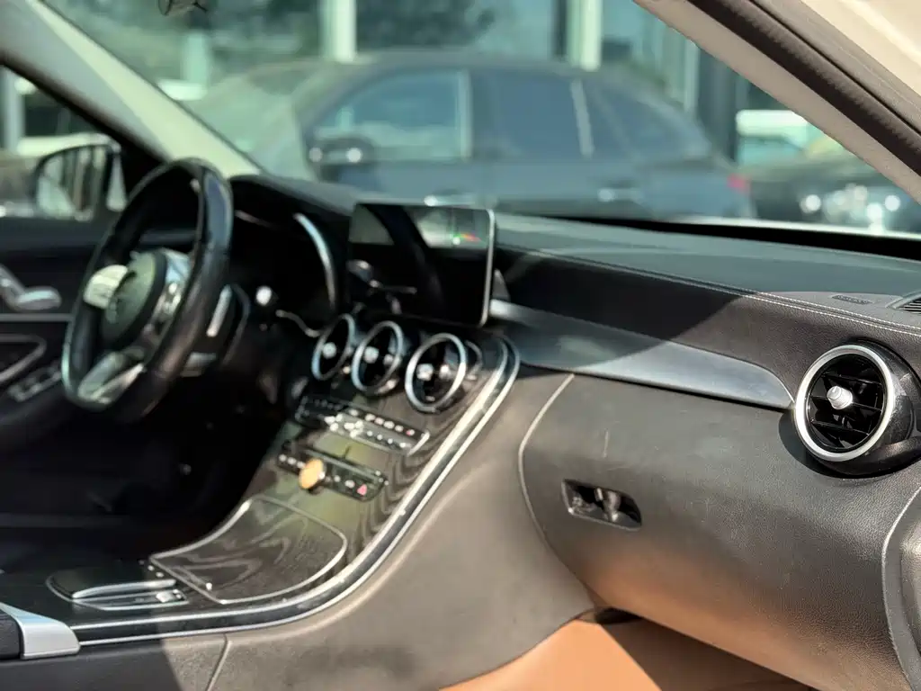 Mercedes-Benz C-Class 2021 — фото 26