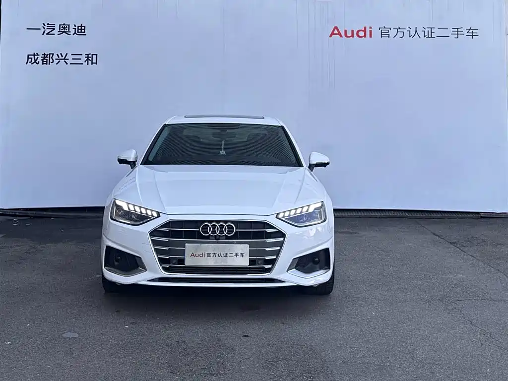 Audi A4L 2022 — фото 2