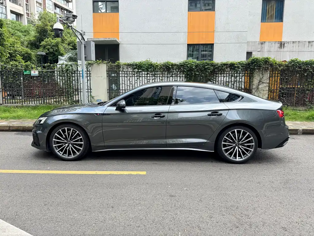 Audi A5 2023 — фото 6