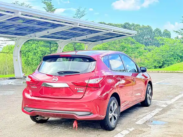 Nissan Tiida 2017