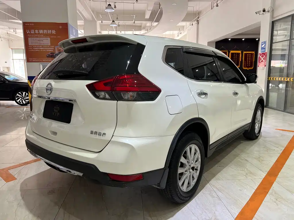 Nissan X-Trail 2022 — фото 4