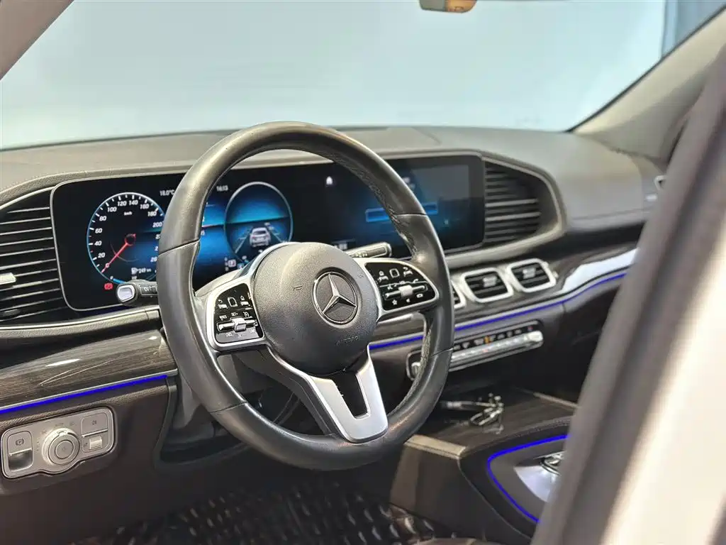 Mercedes-Benz GLE 2020 — фото 13