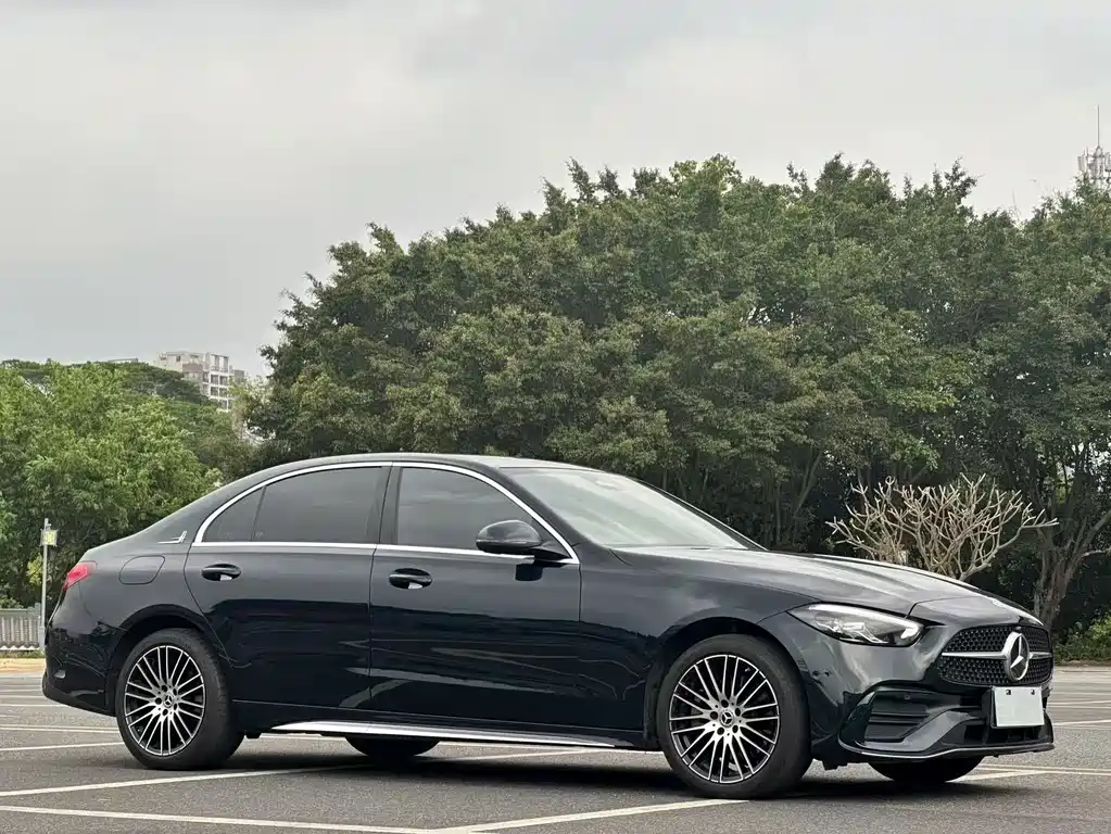 Mercedes-Benz C-Class 2022 — фото 3