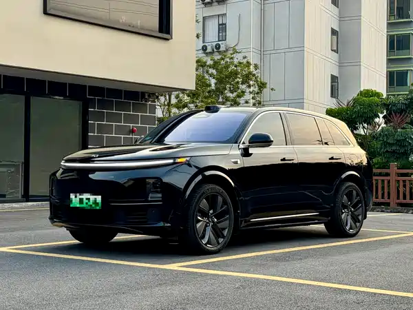 Li Auto L7 2025