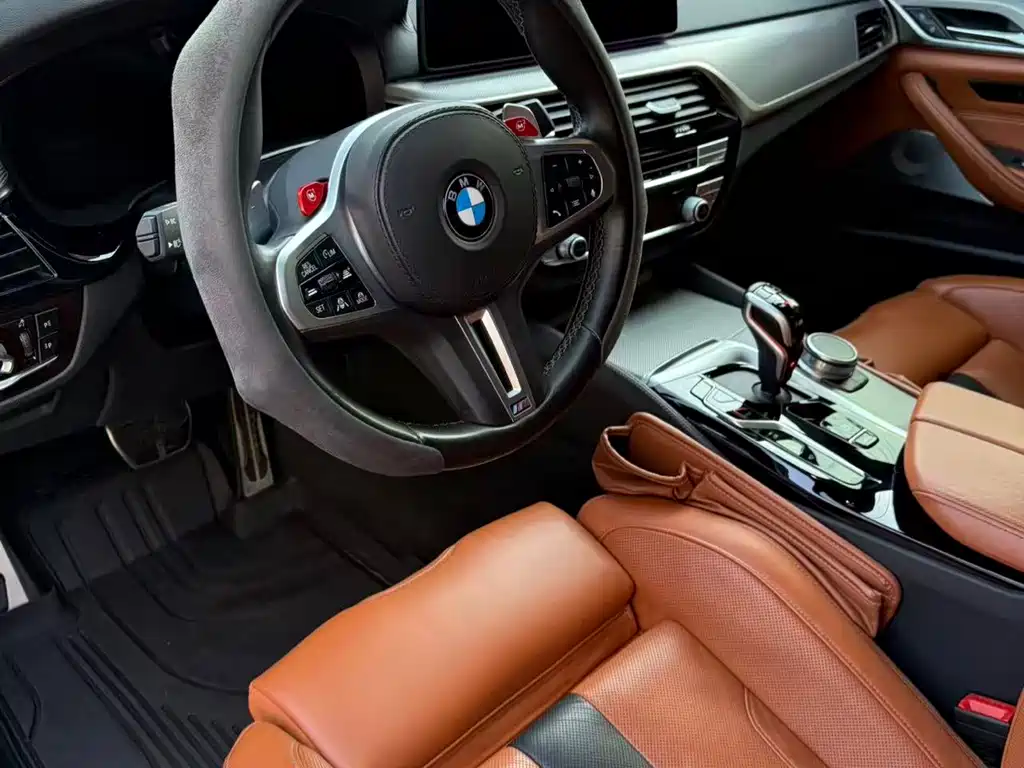BMW M5 2021 — фото 8