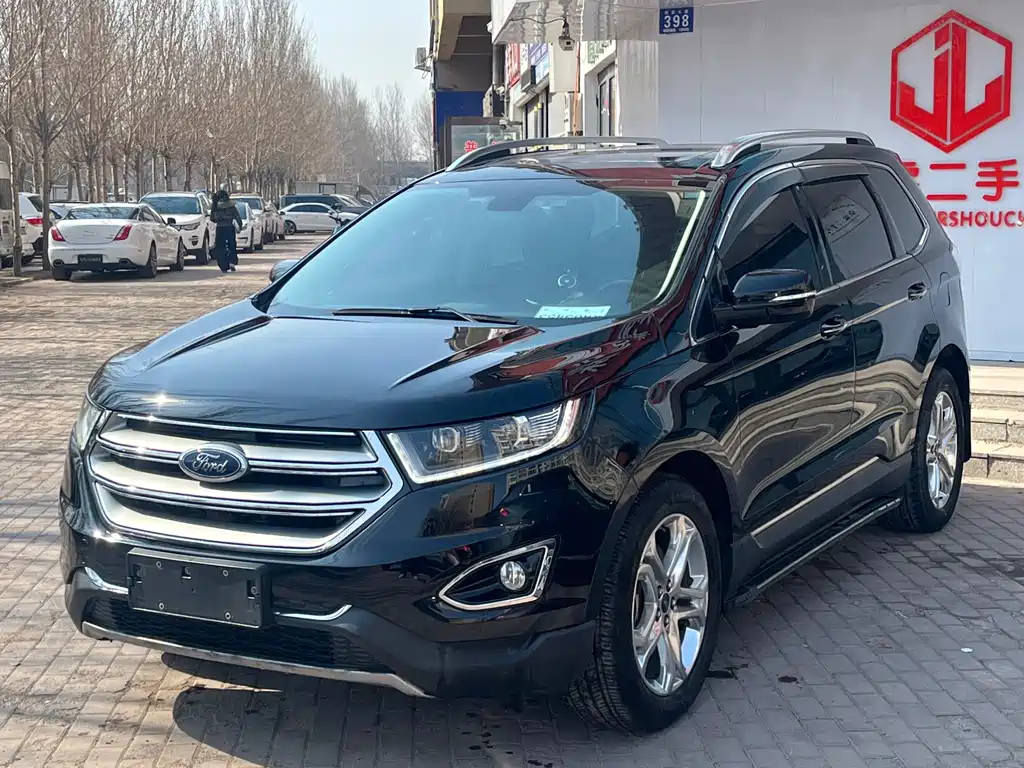 Ford Edge 2017 — фото 1