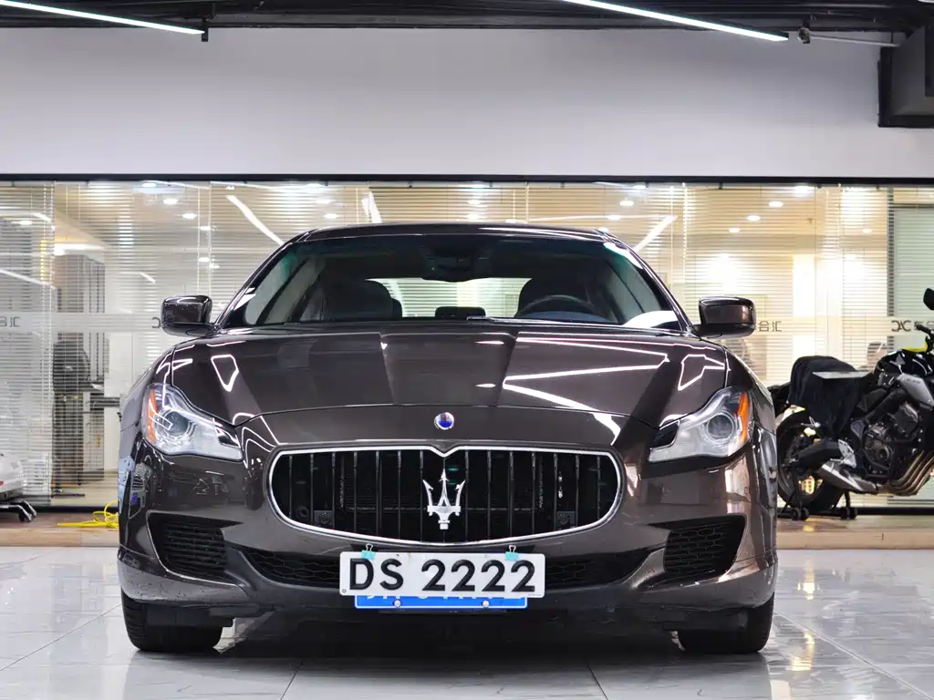 Maserati Quattroporte 2013 — фото 2