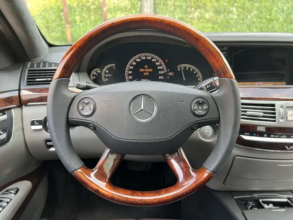 Mercedes-Benz S-Class 2007 — фото 19