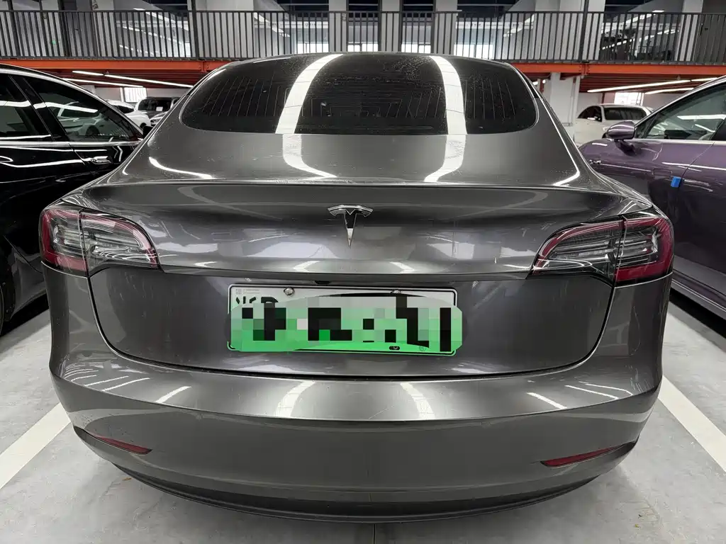 Tesla Model 3 2021 — фото 17