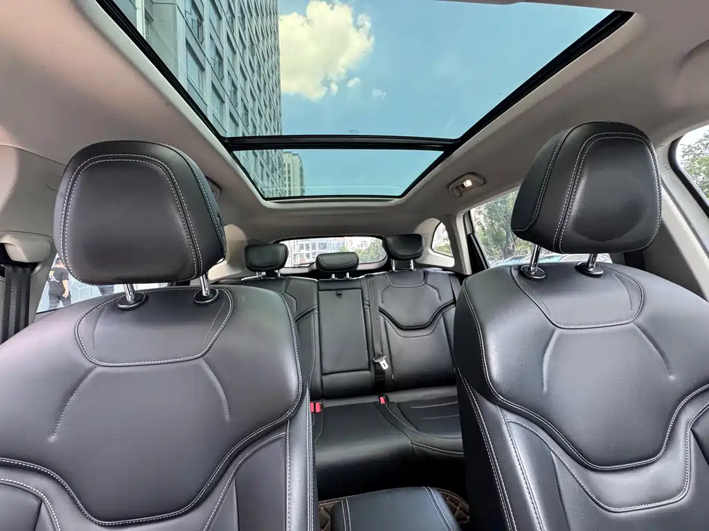 Haval H6 2023 — фото 17