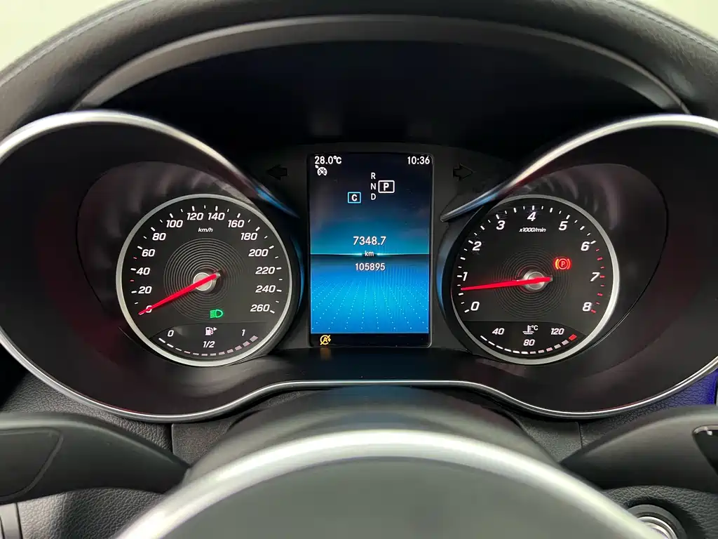 Mercedes-Benz C-Class 2018 — фото 17