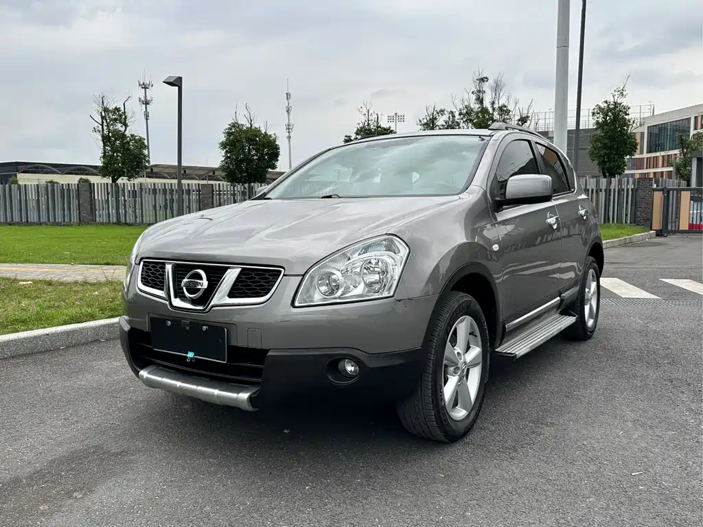 Nissan Qashqai 2015 — фото 2